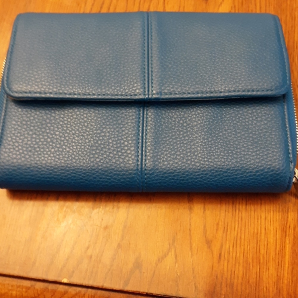 Jewell Wallet - Picture 2 of 4